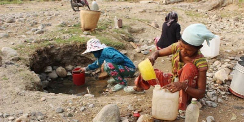 Tình trạng thiếu nước sinh hoạt của người dân  
